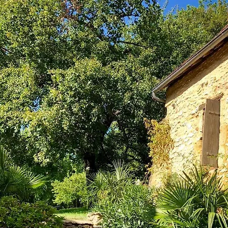 La Maison D'alice Couette-café 3*