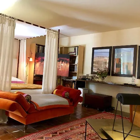 Bed & Breakfast La Maison D'alice