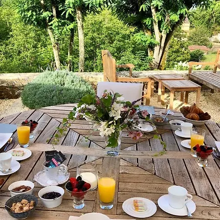 La Maison D'alice Couette-café 3*