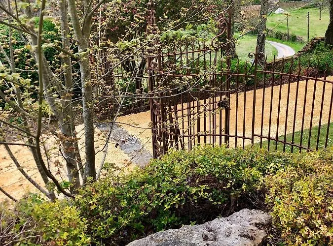 La Maison D'alice Bed & Breakfast 3*